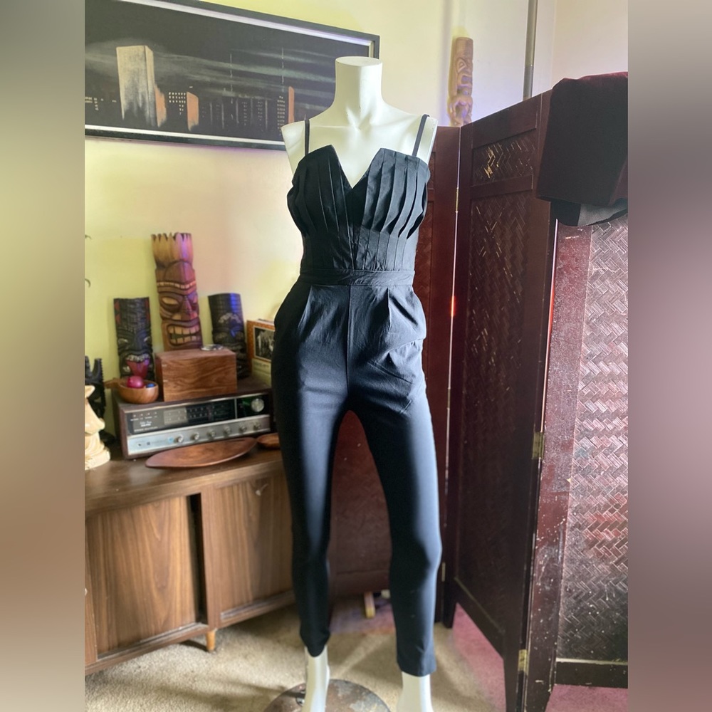 Stunning black pleated mod glamorous couture jumpsuit chic vamp goth pinup